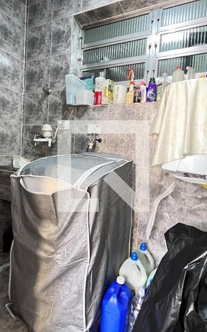 Casa à venda com 135m², 5 quartos e 2 vagas Casa à venda com 135m², 5 quartos e 2 vagasÁrea de Serviço