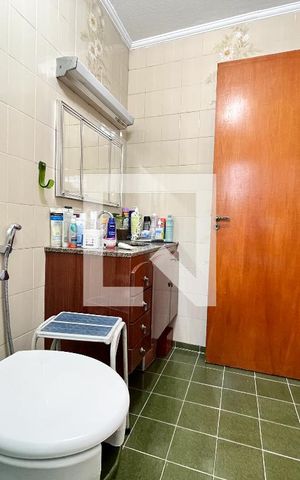 Casa à venda com 135m², 5 quartos e 2 vagas Casa à venda com 135m², 5 quartos e 2 vagasBanheiro da Suíte 1