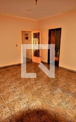 Casa à venda com 150m², 3 quartos e 2 vagas