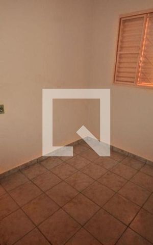 Casa à venda com 150m², 3 quartos e 2 vagas