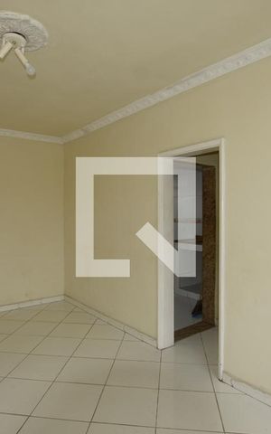 Apartamento à venda com 76m², 3 quartos e sem vagaSala