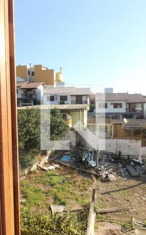 Casa de condomínio à venda com 168m², 3 quartos e 2 vagas Casa de condomínio à venda com 168m², 3 quartos e 2 vagasVista da Suíte