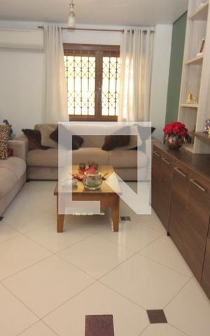 Casa de condomínio à venda com 168m², 3 quartos e 2 vagas Casa de condomínio à venda com 168m², 3 quartos e 2 vagasSala 1