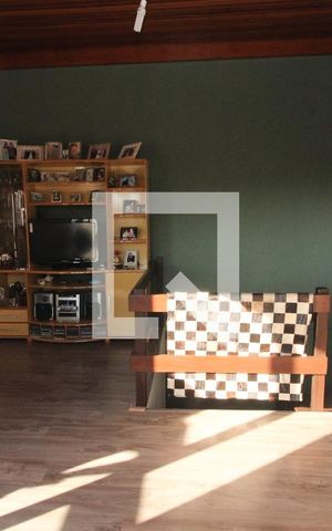 Casa de condomínio à venda com 168m², 3 quartos e 2 vagas Casa de condomínio à venda com 168m², 3 quartos e 2 vagasSala 2