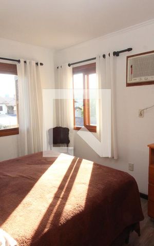 Casa de condomínio à venda com 168m², 3 quartos e 2 vagas Casa de condomínio à venda com 168m², 3 quartos e 2 vagasQuarto Suíte
