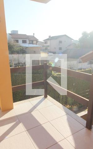 Casa de condomínio à venda com 168m², 3 quartos e 2 vagas Casa de condomínio à venda com 168m², 3 quartos e 2 vagasSacada da Sala de Jantar