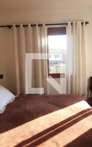 Casa de condomínio à venda com 168m², 3 quartos e 2 vagas Casa de condomínio à venda com 168m², 3 quartos e 2 vagasQuarto Suíte