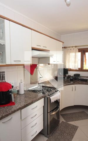 Casa de condomínio à venda com 168m², 3 quartos e 2 vagas Casa de condomínio à venda com 168m², 3 quartos e 2 vagasCozinha