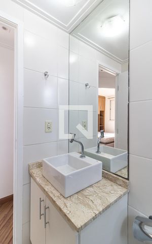 Apartamento para alugar com 50m², 2 quartos e 1 vagaBanheiro Social