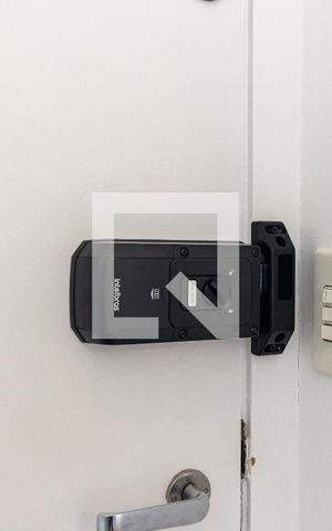 Apartamento para alugar com 50m², 2 quartos e 1 vagaFechadura Eletrônica 