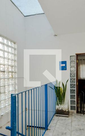 Casa à venda com 360m², 4 quartos e 3 vagas Casa à venda com 360m², 4 quartos e 3 vagasHall de Entrada