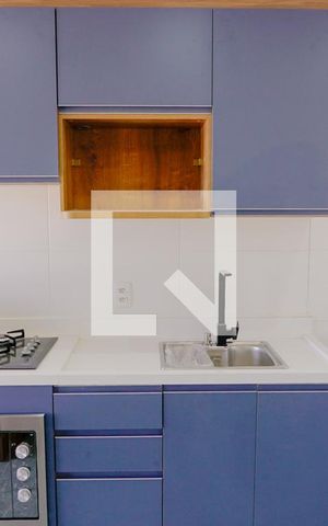 Apartamento para alugar com 34m², 2 quartos e sem vaga Apartamento para alugar com 34m², 2 quartos e sem vagaCozinha - Armários