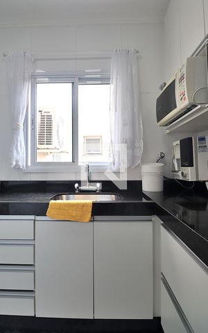 Apartamento à venda com 118m², 2 quartos e 2 vagasCozinha