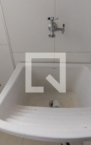Apartamento para alugar com 75m², 3 quartos e 1 vaga Apartamento para alugar com 75m², 3 quartos e 1 vagaLavanderia
