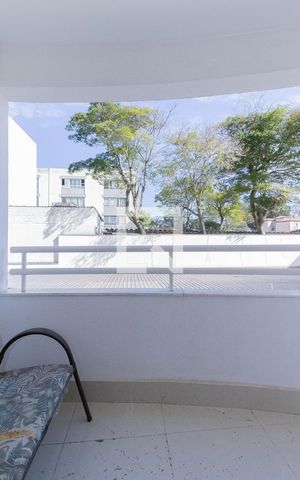 Apartamento para alugar com 75m², 3 quartos e 1 vaga Apartamento para alugar com 75m², 3 quartos e 1 vagaSacada