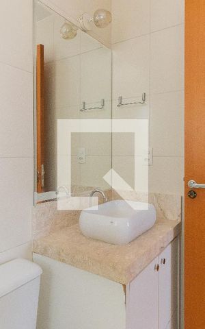 Apartamento para alugar com 75m², 3 quartos e 1 vaga Apartamento para alugar com 75m², 3 quartos e 1 vagaBanheiro da Suíte