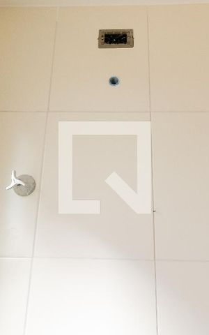 Apartamento para alugar com 75m², 3 quartos e 1 vaga Apartamento para alugar com 75m², 3 quartos e 1 vagaBanheiro da Suíte