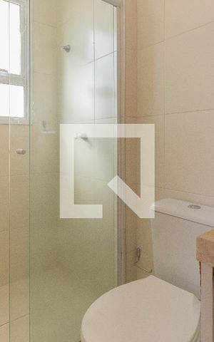 Apartamento para alugar com 75m², 3 quartos e 1 vaga Apartamento para alugar com 75m², 3 quartos e 1 vagaBanheiro da Suíte