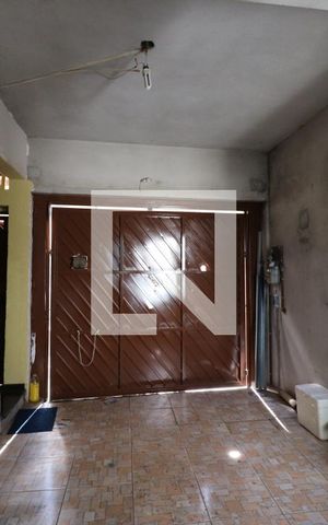 Casa para alugar com 200m², 2 quartos e 2 vagasGaragem