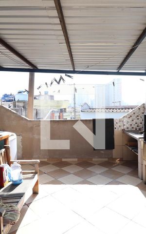 Casa para alugar com 200m², 2 quartos e 2 vagasChurrasqueira