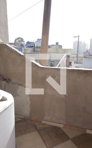 Casa para alugar com 200m², 2 quartos e 2 vagasÁrea de Serviço