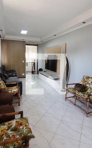 Casa para alugar com 200m², 2 quartos e 2 vagasSala