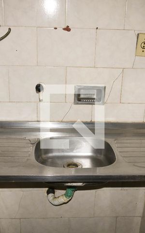 Apartamento para alugar com 56m², 2 quartos e sem vaga Apartamento para alugar com 56m², 2 quartos e sem vagaCozinha