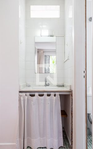 Apartamento à venda com 49m², 2 quartos e sem vagaBanheiro
