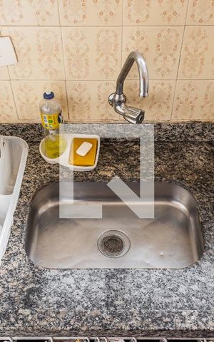 Apartamento à venda com 49m², 2 quartos e sem vagaCozinha