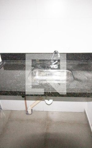 Apartamento à venda com 45m², 2 quartos e sem vaga Apartamento à venda com 45m², 2 quartos e sem vagaCozinha