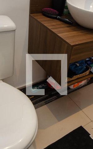 Casa de condomínio para alugar com 112m², 3 quartos e 2 vagasLavabo