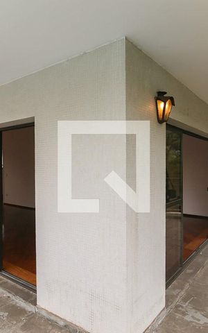 Apartamento à venda com 195m², 4 quartos e 3 vagas Apartamento à venda com 195m², 4 quartos e 3 vagasVaranda da Sala