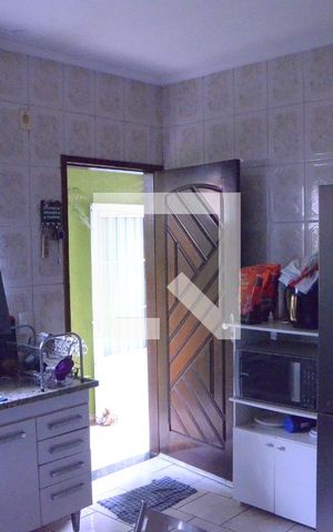 Casa à venda com 85m², 2 quartos e 2 vagasCozinha