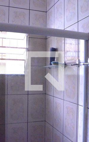Casa à venda com 85m², 2 quartos e 2 vagasBanheiro