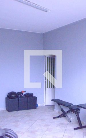 Casa à venda com 85m², 2 quartos e 2 vagasGaragem