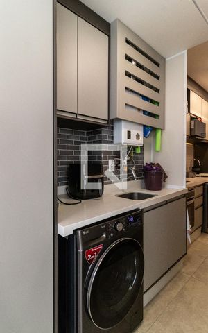 Apartamento à venda com 79m², 2 quartos e 1 vaga Apartamento à venda com 79m², 2 quartos e 1 vagaÁrea de Serviço