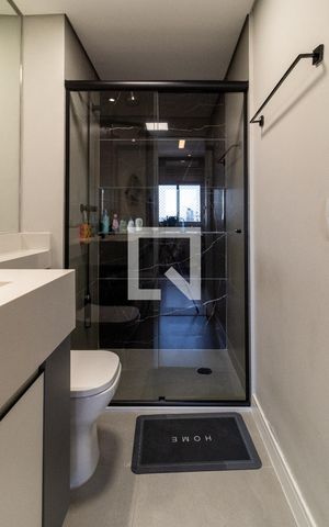 Apartamento à venda com 79m², 2 quartos e 1 vaga Apartamento à venda com 79m², 2 quartos e 1 vagaBanheiro