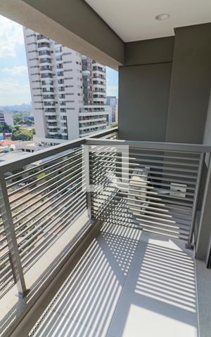 Apartamento para alugar com 26m², 1 quarto e sem vaga Apartamento para alugar com 26m², 1 quarto e sem vagaStudio - Varanda
