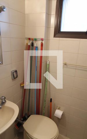 Apartamento à venda com 145m², 3 quartos e 3 vagasLavabo 2