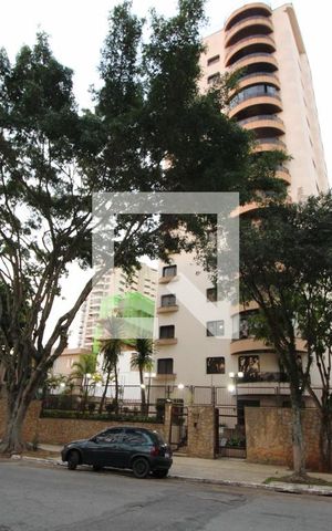 Apartamento à venda com 145m², 3 quartos e 3 vagasFachada