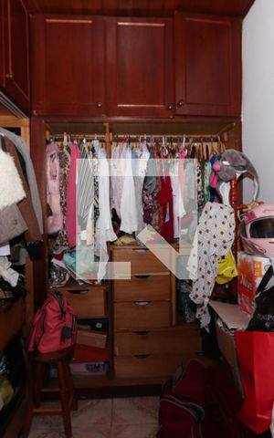 Casa à venda com 300m², 3 quartos e 4 vagasQuarto
