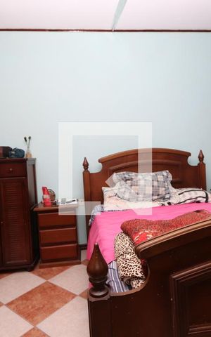Casa à venda com 300m², 3 quartos e 4 vagasSuíte 2