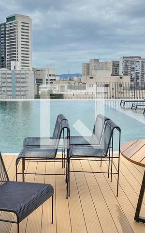 Studio à venda com 30m², 1 quarto e sem vagaPiscina