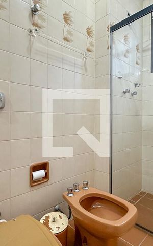 Apartamento para alugar com 180m², 3 quartos e 2 vagas Apartamento para alugar com 180m², 3 quartos e 2 vagasBanheiro 1