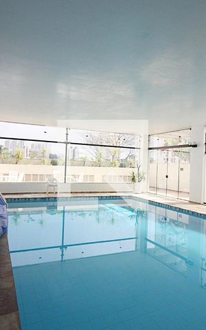 Apartamento à venda com 238m², 4 quartos e 4 vagasÁrea comum - Piscina