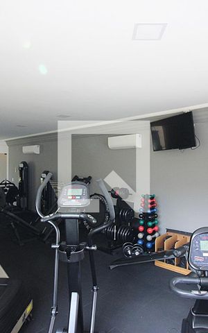 Apartamento à venda com 238m², 4 quartos e 4 vagasÁrea comum - Academia