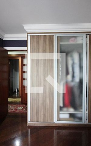 Apartamento à venda com 238m², 4 quartos e 4 vagasSuíte 3