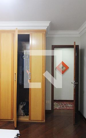 Apartamento à venda com 238m², 4 quartos e 4 vagasSuíte 4