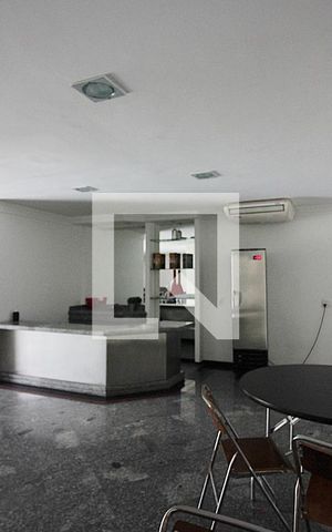 Apartamento à venda com 238m², 4 quartos e 4 vagasÁrea comum - Salão de festas