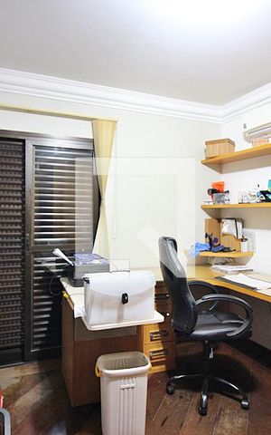 Apartamento à venda com 238m², 4 quartos e 4 vagasSuíte 4